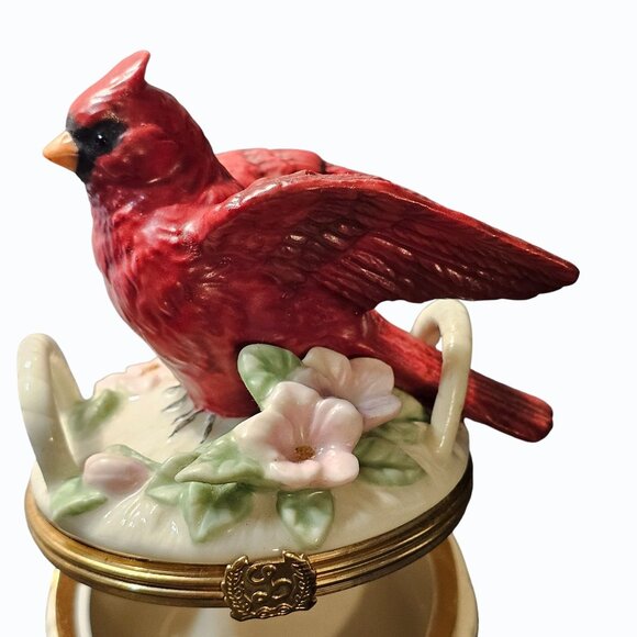 LENOX Treasures Cardinal Treasure/ Trinket Box Garden Birds Collection Red Bird - Picture 12 of 15
